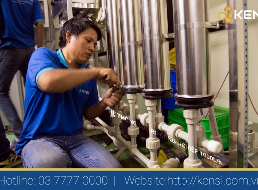 Lưu ý khi lựa chọn dịch vụ bảo dưỡng máy lọc nước công nghiệp RO